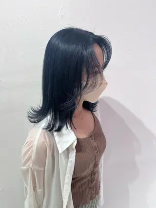 ミディアム カラー 𓍲 あすか 𓍱   toiroのヘアスタイル