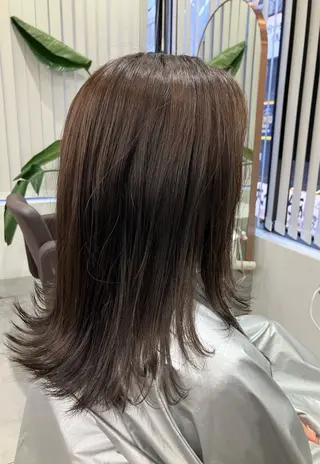 ミディアム カラー 沼尻 心のヘアスタイル