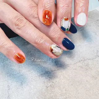 ネイル _9 room. Yoshimiのネイルデザイン