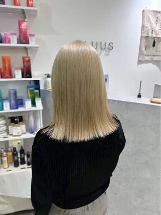 セミロング TLUUS/大阪梅田 /髪質改善✨️蓮のヘアスタイル