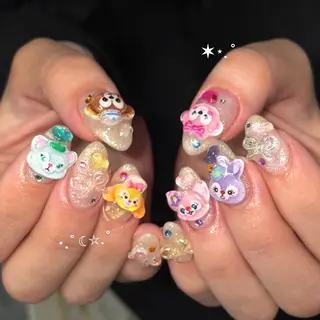 ネイル yuna@ 練習生☘️のネイルデザイン