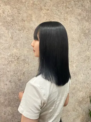 カラー みやもと みくのヘアスタイル