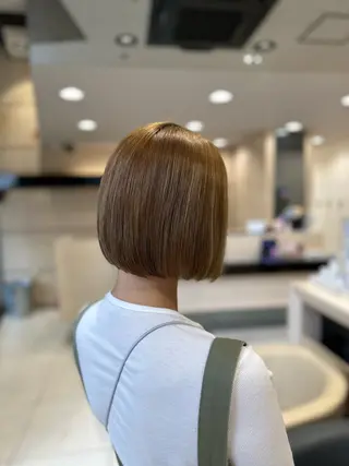 ショート カラー クロスパーマ/うる艶 カラー/Kurumiのヘアスタイル