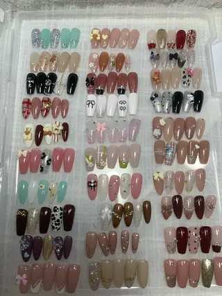 ネイル U·Mi nail salon所属・U·Mi 上野御徒町容のネイルデザイン