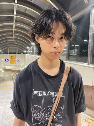 ショート パーマ メンズ 7Bridge所属・ハッシュカット 小西貫太のヘアスタイル