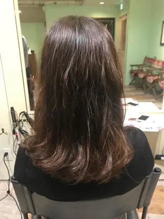 セミロング カラー scene.所属・TOPstylist ✂️フセケイタ✂️のヘアスタイル