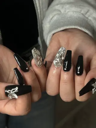 ネイル Haluca 長さ出し🍀のネイルデザイン