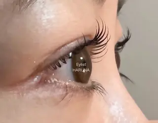 マツエク・マツパ GO TODAY SHAiRE SALON 銀座Pace店所属・Eyelist HARUNAのマツエク・マツパデザイン