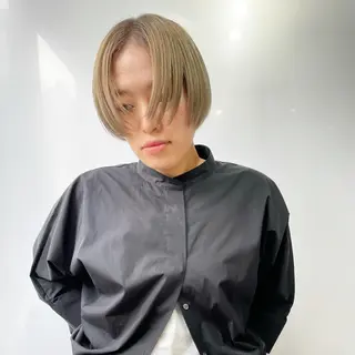 ショート カラー suvvy hairsalonのヘアスタイル