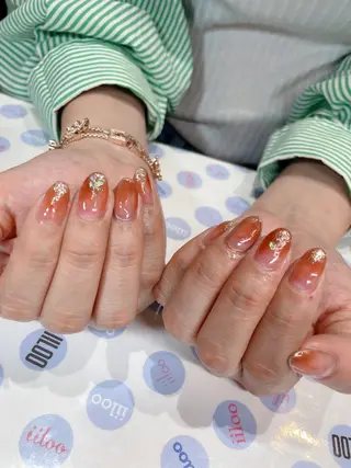 ネイル iiloo aromaworksのネイルデザイン