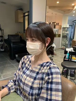 ミディアム 鍋嶋 涼香のヘアスタイル