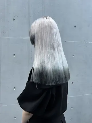 セミロング カラー ハイトーンカラー ⭐️NAZUNAのヘアスタイル