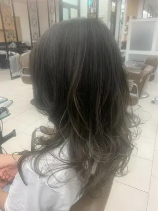 ロング 宮内 修平のヘアスタイル