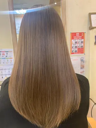 ロング FACE DECO AVEDA所属・河端 春綺のヘアスタイル