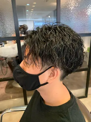 ミディアム メンズパーマ/難波/ 心斎橋　室園亮佑のヘアスタイル