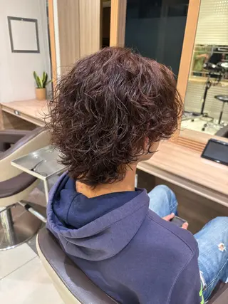 パーマ メンズ 波巻きスパイラル・ カルマ/aoiのヘアスタイル