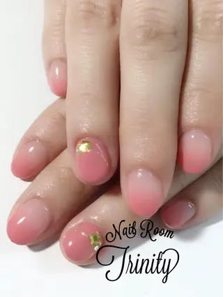 ネイル Trinity staffのネイルデザイン