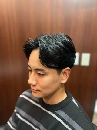ミディアム メンズ ヒロ銀座ヘアーサロン御徒町店所属・宮崎 陽樹のヘアスタイル