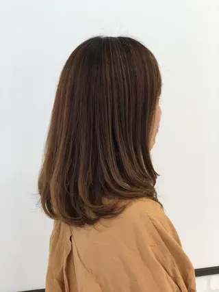 セミロング カラー 渡邉 ケイジのヘアスタイル