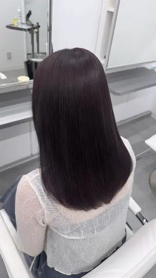 セミロング カラー 🕯コバ/レイヤー/ 透明感/縮毛🕯のヘアスタイル