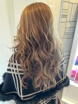 セミロング カラー 美髪形成！色素改善！ 秋田　和輝のヘアスタイル