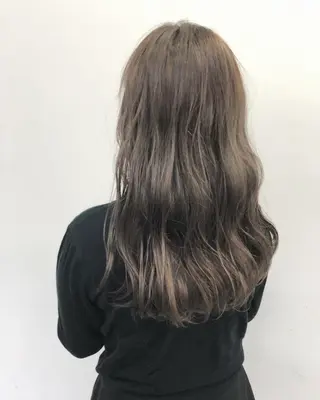 カラー レイヤーカット 古川洋之のヘアスタイル