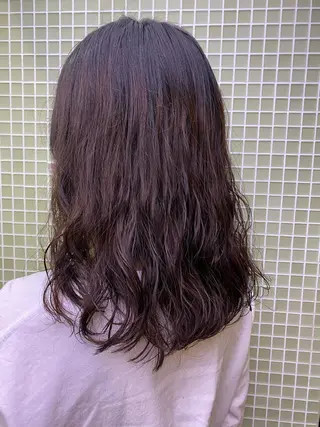 ロング パーマ ヘアアレンジ 多河 遥のヘアスタイル