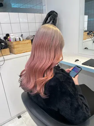 セミロング カラー 🩵透明感カラー× 縮毛ボブ🩵ヒナノのヘアスタイル