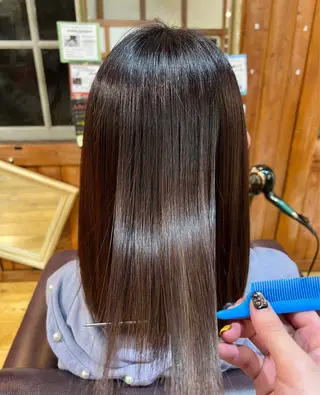 カラー 寺澤 ことなのヘアスタイル