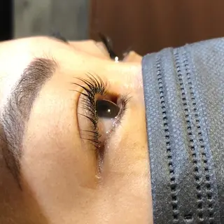 マツエク・マツパ MODEK'S あやねのヘアスタイル