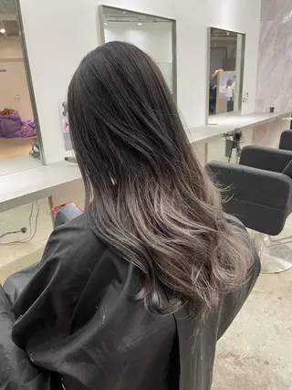 セミロング カラー ヘアアレンジ 🎗秋山勇 /三宮指名No.1のヘアスタイル