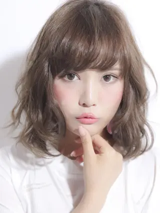 ミディアム EYEstylist ·ai MOERIのマツエク・マツパデザイン