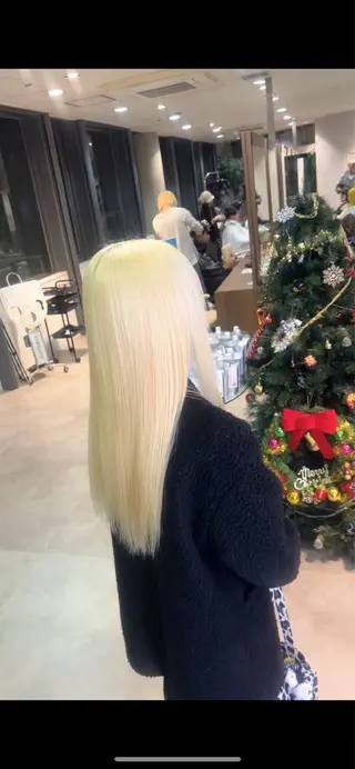 ロング カラー ヘアサロンアウラ所属・旭岡龍明/ストレート /ケアブリーチのヘアスタイル