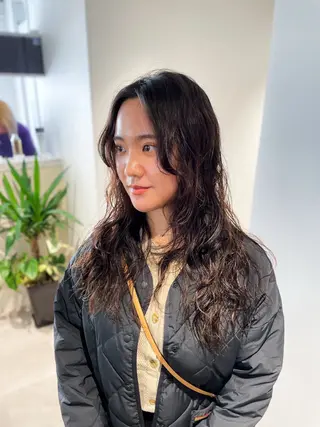 ロング パーマ Miyamoto Yasuchikaのヘアスタイル