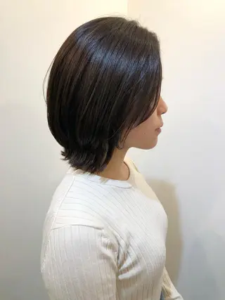 ショート 丸岡 美穂のヘアスタイル