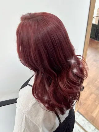 ミディアム 近藤 莉々香のヘアスタイル