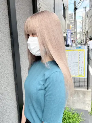 セミロング カラー SEINA️️/烏丸 ブリーチ/ハイトーンのヘアスタイル