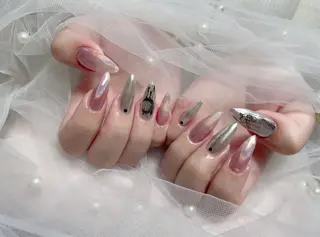 ネイル ガールネイルサロン所属・ガール　ネイルサロン 垣内　英里のネイルデザイン