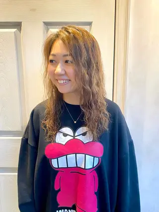 ロング 千 田のヘアスタイル