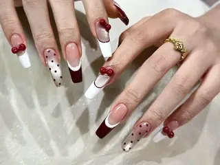 ネイル TOUTOU所属・TOUTOU. Yuriのネイルデザイン