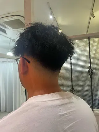 パーマ メンズ Men's hair salon First 中百舌鳥店所属・First なかもず 店 YUKIのヘアスタイル