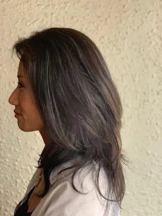 セミロング 前井 正人のヘアスタイル