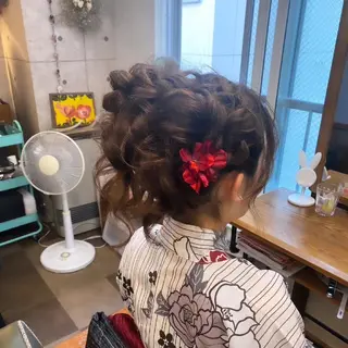 ヘアアレンジ HempBeauty 浅野アサミのヘアスタイル