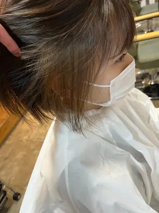 ショート カラー ハイトーンカラー 坂本 翼のヘアスタイル