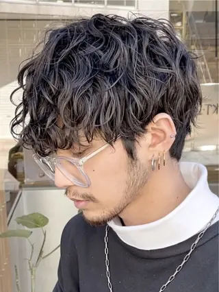 ミディアム パーマ メンズ パーマ特化🔥 fifth渡部竜馬のヘアスタイル