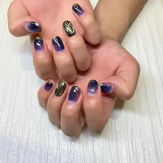 ネイル 脇坂 千晶のネイルデザイン