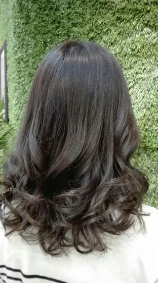 セミロング カラー パーマ メンズ ヘアアレンジ キッズ ネイル マツエク・マツパ Beauty&Relaxation MEGUMI所属・MEGUMI megumiのヘアスタイル