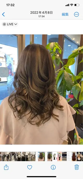 ロング カラー 鈴木 千恵子のヘアスタイル