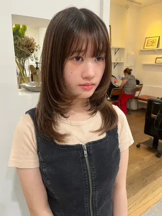 セミロング 無料カットモデル‪✨ ✂️Nanami🌷のヘアスタイル