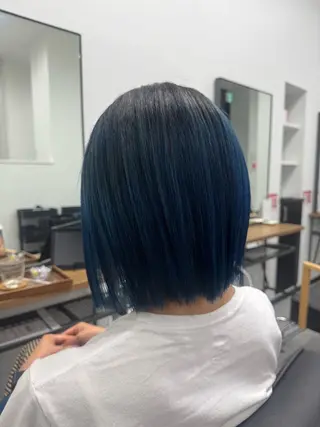 ショート カラー 𝘀𝗮𝗲/柏の葉 / パーマモデルのヘアスタイル